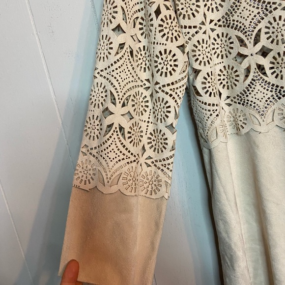 Alberto Makali tan ecru metallic studded Laser cutout ladies tunic medium med - Picture 4 of 8